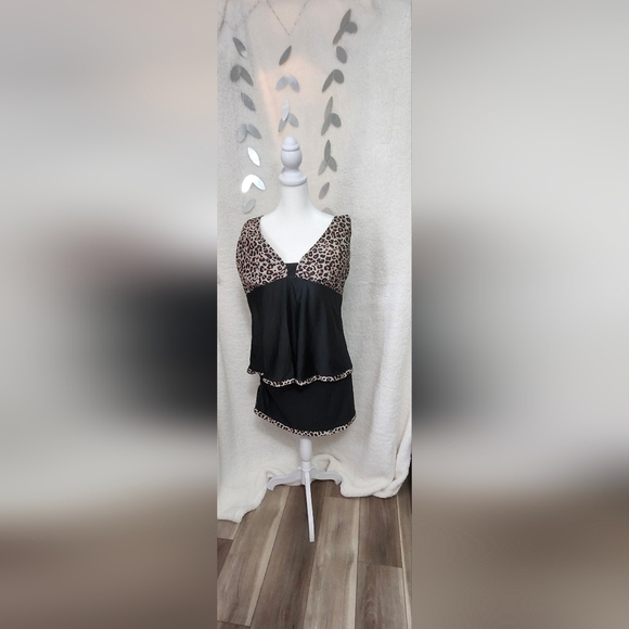 Vallian Black with Leopard Accents Tankini with Skorts Size 3XL - Picture 2 of 8